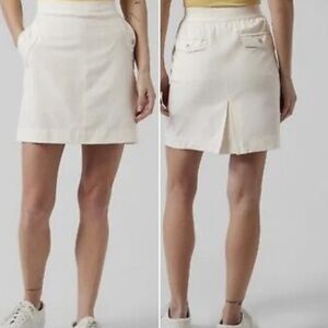 Athleta Vienna Cargo Skort in Magnolia White - Size:  12